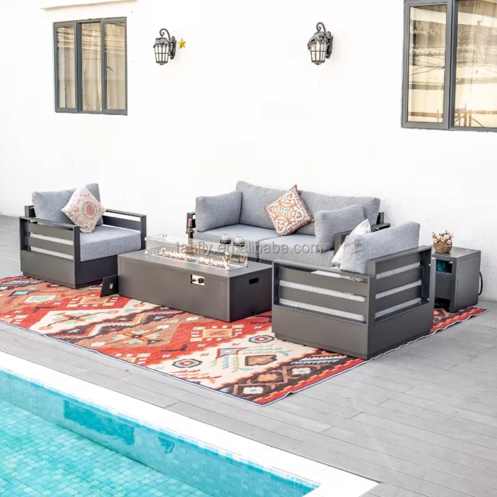 Outdoor Furniture With Fire Pit Table - Villa Hotel Outdoor-Möbelset Moderne Aluminium-Gartenmöbel Sofagarnitur